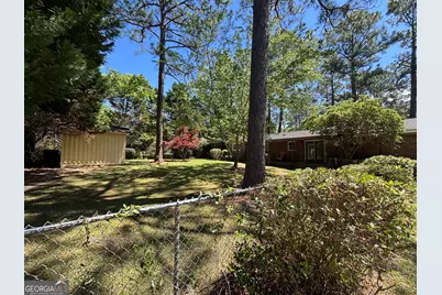 1340 5th Avenue, Eastman, GA 31023 - Photo 3