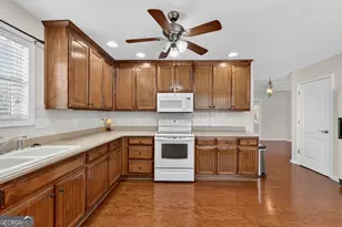 415 Gracious Way, McDonough, GA 30253 - Photo 5
