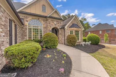 3780 The Great Drive, Atlanta, GA 30349 - Photo 3