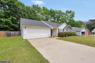 521 Sarah's Ln, Locust Grove, GA 30248 - Photo 3