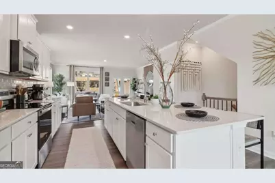 3612 Georgia Avenue #2013, Hapeville, GA 30354 - Photo 13