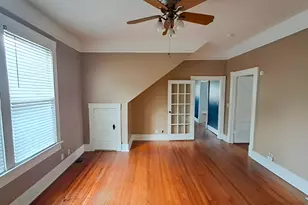 401 Forsyth St, Barnesville, GA 30204 - Photo 7