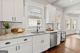 1405 Graham St SW, Atlanta, GA 30310 - Photo 13