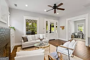 1405 Graham St SW, Atlanta, GA 30310 - Photo 9