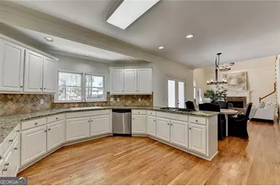 715 Apsley Way, Johns Creek, GA 30022 - Photo 5
