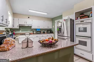 4393 Housworth Dr, Lithonia, GA 30038 - Photo 17