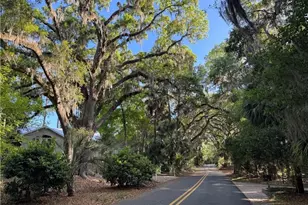 225 W Point Dr, Saint Simons, GA 31522 - Photo 43