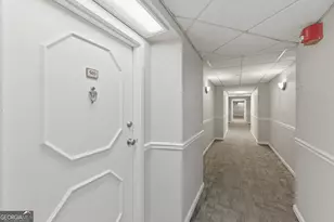 2479 Peachtree Rd NE, Atlanta, GA 30305 - Photo 1
