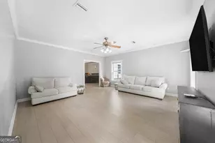 8609 Gohler Ave, Savannah, GA 31406 - Photo 5