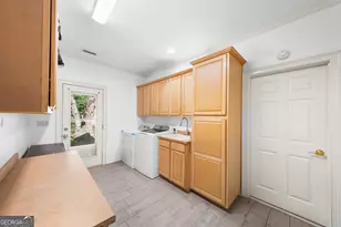 8609 Gohler Ave, Savannah, GA 31406 - Photo 21