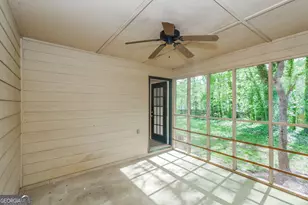 9183 Snipe Ln, Jonesboro, GA 30236 - Photo 9