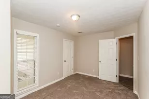 9183 Snipe Ln, Jonesboro, GA 30236 - Photo 19