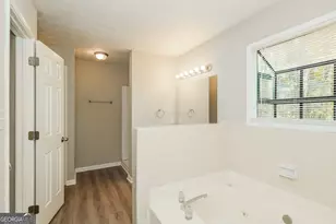 9183 Snipe Ln, Jonesboro, GA 30236 - Photo 15
