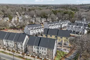1926 Rogers Ct, Atlanta, GA 30318 - Photo 31