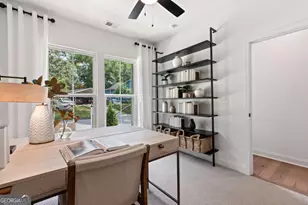 1926 Rogers Ct, Atlanta, GA 30318 - Photo 5