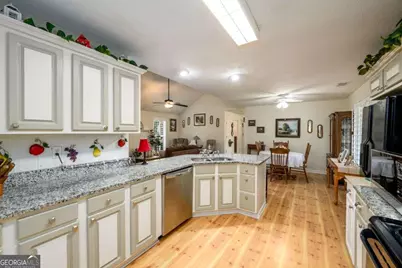 840 Lodgeview Drive, Bethlehem, GA 30620 - Photo 13