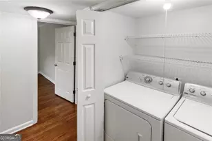 3660 Peachtree Rd NE, Atlanta, GA 30319 - Photo 23