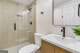 5124 Vermack Rd, Dunwoody, GA 30338 - Photo 59