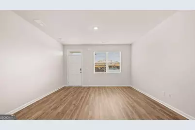 124 Holland Cove, Winder, GA 30680 - Photo 11