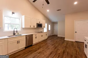 1020 Brenda Ln, Madison, GA 30650 - Photo 13