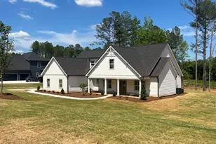 117 Belle Hall Dr, Newnan, GA 30263 - Photo 3
