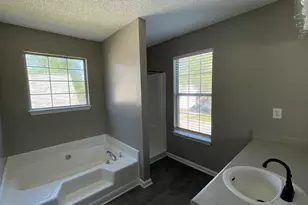 7177 Hazelwood Dr, Jonesboro, GA 30236 - Photo 13