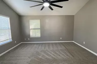 7177 Hazelwood Dr, Jonesboro, GA 30236 - Photo 11