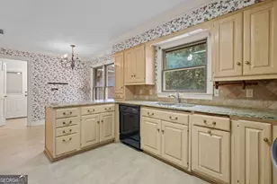 103 Cartwright Cir, Brunswick, GA 31525 - Photo 7
