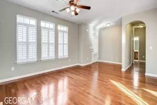 54 Medallion Park Park, Newnan, GA 30265 - Photo 3