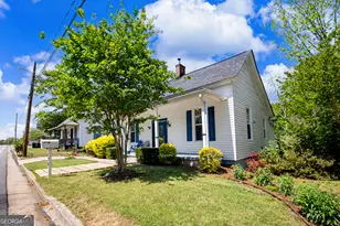 70 E Washington St, Newnan, GA 30263 - Photo 3