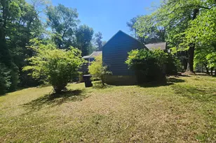 1949 Venetian Dr SW, Atlanta, GA 30311 - Photo 7