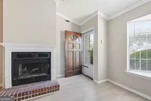 22 Longview Bluff Dr E, Savannah, GA 31419 - Photo 5