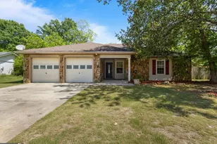 104 Haag Dr, Warner Robins, GA 31093 - Photo 1