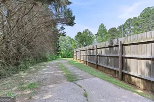 2014B Bradbury Rd, Grantville, GA 30220 - Photo 23