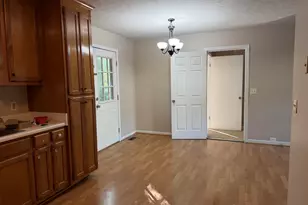 114 Pinedale St, Thomaston, GA 30286 - Photo 5