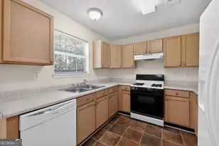 3043 Sherbourne Dr, Lithonia, GA 30058 - Photo 13