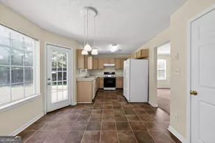 3043 Sherbourne Dr, Lithonia, GA 30058 - Photo 15