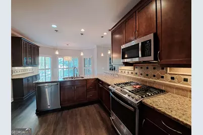 2242 Lenox Walk NE, Brookhaven, GA 30319 - Photo 17