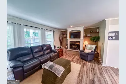 210 Greenwood Lane, Carrollton, GA 30117 - Photo 9