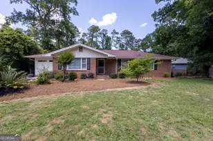 408 Skyway Dr, Warner Robins, GA 31088 - Photo 1