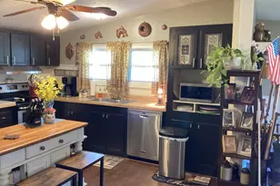 935 Cannafax Rd, Barnesville, GA 30204 - Photo 17