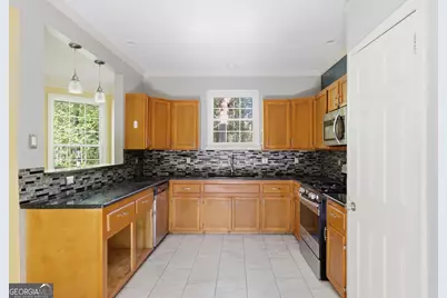 3322 Hunters Hill Drive, Lithonia, GA 30038 - Photo 11