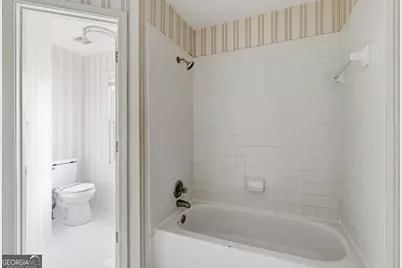 3322 Hunters Hill Drive, Lithonia, GA 30038 - Photo 31