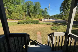 8255 Lake Hollow Dr, Gainesville, GA 30506 - Photo 33