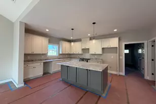 53 Hunts Rdg Dr, Cleveland, GA 30528 - Photo 5