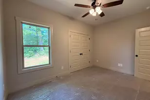 365 Hunts Rdg Dr, Cleveland, GA 30528 - Photo 27