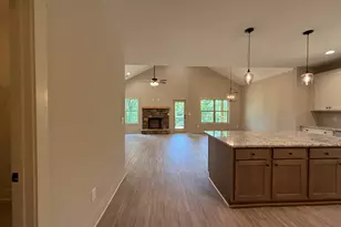 365 Hunts Rdg Dr, Cleveland, GA 30528 - Photo 15