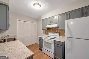 4433 Golf Vista Cir, Decatur, GA 30035 - Photo 3