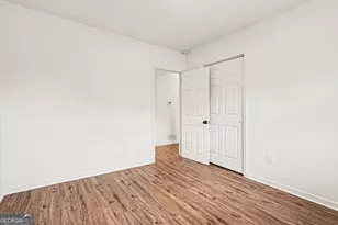 1875 Creekside Ct, Decatur, GA 30032 - Photo 7