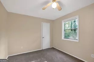 4748 Edwina Ln SW, Atlanta, GA 30331 - Photo 5